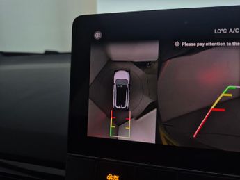 MG Mg4 64kWh Trophy Long Range (203 ps) - LED - REVERSE CAM - NAV