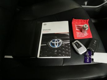 Toyota RAV4 2.5 VVT-h GPF Excel CVT (218 ps) - ACTIVE LANE ASSIST - HEAT AND