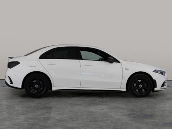 Mercedes-Benz A Class 1.3 A250e 15.6kWh AMG Line (Executive) Plug-in 8G-DCT (218 ps) -