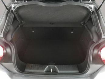 Mercedes-Benz A Class 1.6 A180 AMG Line (Premium) 7G-DCT (122 ps) - REVERSE CAM - HEAT