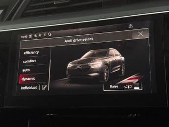 Audi e-tron 50 Technik quattro 71.2kWh (11kW Charger) (313 ps) - ADJUSTABLE 