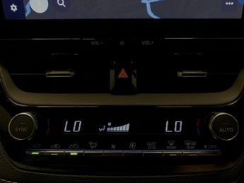 Toyota Corolla 1.8 VVT-h GR SPORT CVT (140 ps) - REVERSE CAM - NAV - HEATED SEA