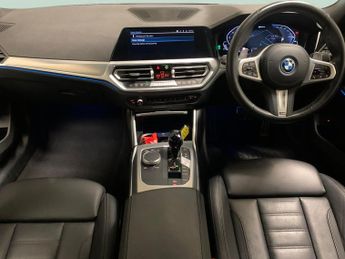 BMW 3 Series 330e M Sport Step [Tech Pack] - HEATED SEATS - ACOUSTIC GLAZING