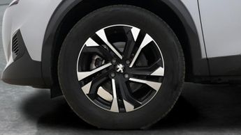 Peugeot E-2008 50kWh Allure Premium (7kW Charger) (136 ps) - BLUETOOTH - CRUISE