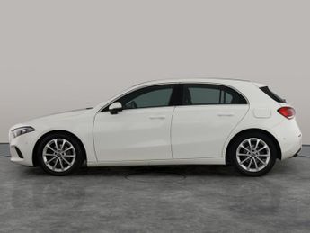 Mercedes-Benz A Class 1.5 A180d Sport (Executive) 7G-DCT (116 ps) - SELF PARK - REVERS