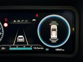 Hyundai Kona 64kWh Premium (10.5kW Charger) (204 ps) - REVERSE CAM - NAV - HE