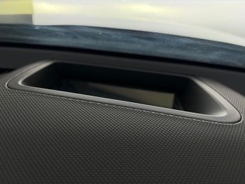 Kia Niro 64.8kWh 4 (201 bhp) - ACTIVE LANE ASSIST - HEAT AND COOL SEATS