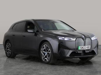 BMW iX 40 76.6kWh M Sport xDrive (326 ps) - HUD - HK AUDIO - DRIVING AS