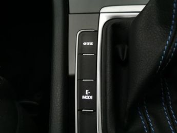Volkswagen Golf 1.4 TSI 8.7kWh GTE Plug-in DSG (204 ps) - BLUETOOTH - PADDLE SHI