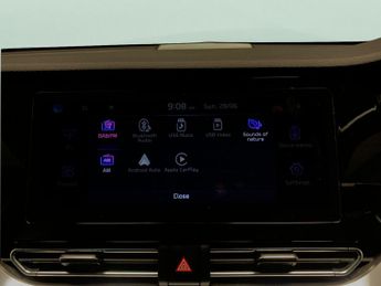 Kia Niro 64kWh 4+ (201 bhp) - NAV - HEATED STEERING - BLIND SPOT ASSIST