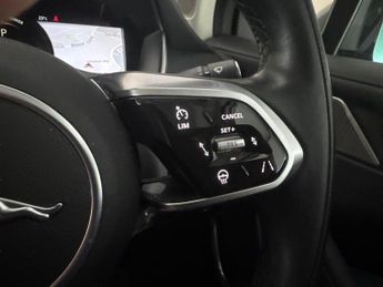 Jaguar I-PACE 400 90kWh SE 4WD (400 ps) - REVERSE CAM - MERIDIAN AUDIO - NAV