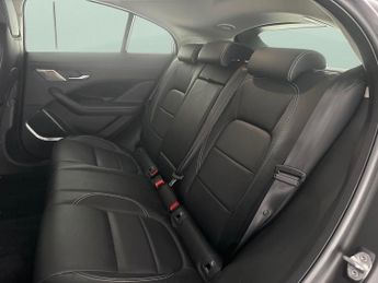 Jaguar I-PACE 400 90kWh SE 4WD (400 ps) - REVERSE CAM - MERIDIAN AUDIO - NAV