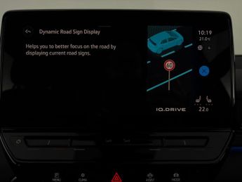 Volkswagen ID.3 Pro 58kWh Life (145 ps) - HEATED SEATS - NAV - HEATED STEERING