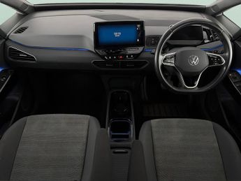 Volkswagen ID.3 Pro 58kWh Life (145 ps) - HEATED SEATS - NAV - HEATED STEERING