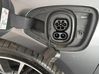 Jaguar I-PACE 400 90kWh SE 4WD (400 ps) - REVERSE CAM - NAV - CLIMATE PACK