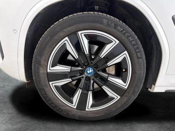 BMW iX3 80kWh M Sport (286 ps) - LEATHER - HEATED SEATS - HEATED STEERIN