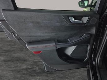 Ford Kuga 2.5 EcoBoost Duratec 14.4kWh ST-Line X Plug-in CVT (225 ps) - NA