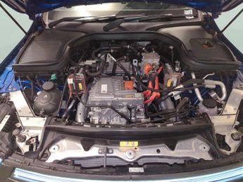 Mercedes-Benz EQC EQC 400 80kWh AMG Line 4MATIC (408 ps) - LED - REVERSE CAM - NAV