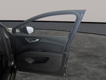 Audi Q4 E-tron 40 S line 82kWh (204 ps) - LANE DEPARTURE  - BLUETOOTH - PARK SE