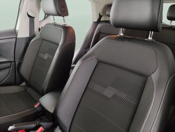 Volkswagen T-cross 1.0 TSI Black Edition DSG (110 ps) - LED - BLIND SPOT ASSIST - B