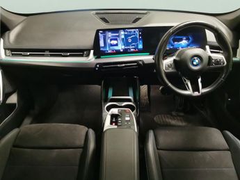 BMW iX1 30 66.5kWh M Sport xDrive (11kW Charger) (313 ps) - ALCANTARA - 
