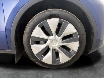 Tesla Model Y (Dual Motor) Long Range 4WDE (384 bhp) - HEATED STEERING - WIFI