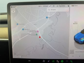 Tesla Model Y (Dual Motor) Long Range 4WDE (384 bhp) - HEATED STEERING - WIFI
