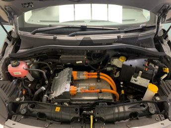 Fiat 500e 42kWh Icon (118 ps) - KEYLESS START - DAB - USB AUDIO