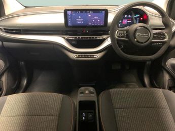 Fiat 500e 42kWh Icon (118 ps) - KEYLESS START - DAB - USB AUDIO