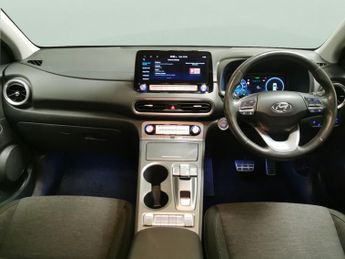 Hyundai Kona 64kWh Premium (10.5kW Charger) (204 ps) - KEYLESS ENTRY - LED - 