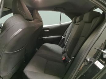 Toyota Corolla 1.8 VVT-h GPF Icon Tech CVT (122 ps) - REVERSE CAM - NAV - HEATE