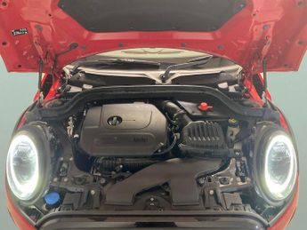 Mini Hatch 1.5 Cooper Classic Steptronic (136 ps)[Comfort/Nav Pack] - CARPL