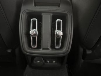 Polestar Polestar 2 Single Motor 69kWh Standard Range Fastback FWD (231 ps) - HEATED