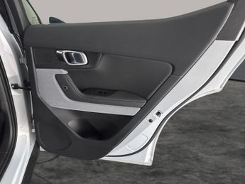 Polestar Polestar 2 Single Motor 69kWh Standard Range Fastback FWD (231 ps) - HEATED