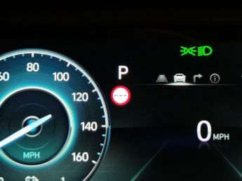 Hyundai Kona 64kWh Premium (10.5kW Charger) (204 ps) - KEYLESS ENTRY - LED - 