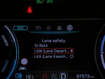 Kia Niro 64kWh 4+ (201 bhp) - NAV - HEATED STEERING - BLIND SPOT ASSIST