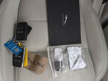 Jaguar I-PACE 400 90kWh HSE Black 4WD (400 ps) - CARPLAY - KEYLESS ENTRY - LED