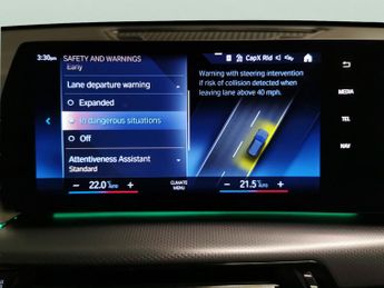 BMW iX1 30 66.5kWh M Sport xDrive (11kW Charger) (313 ps) - ALCANTARA - 