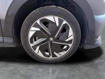 MG Mg4 51kWh SE (170 ps) - SPEED LIMIT RECOG - 17IN ALLOYS - CLIMATE CO
