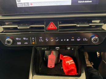 Kia Niro 64.8kWh 4 (201 bhp) - REVERSE CAM - NAV - HEATED SEATS