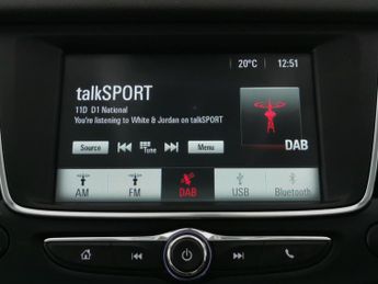 Vauxhall Grandland X 1.2 Turbo SE Premium (130 ps) - CRUISE - PARK SENSORS - SPEED LI