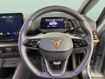 Cupra Born 58kWh V2 (204 ps) - CLIMATE CONTROL - DAB - PRIVACY GLASS
