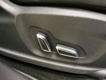 MG Mg Hs 1.5 T-GDI 16.6kWh Exclusive Plug-in (258 ps) - KEYLESS ENTRY