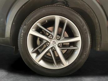 MG Mg Hs 1.5 T-GDI 16.6kWh Exclusive Plug-in (258 ps) - NAV - BLIND SPOT 