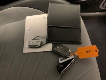 Volkswagen ID.3 Pro 58kWh Family (145 ps) - COMFORT PACK - BLUETOOTH - PARK SENS