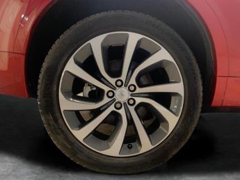 Land Rover Discovery Sport 1.5 P300e 12.2kWh Urban Edition Plug-in 4WD (309 ps) - KEYLESS E