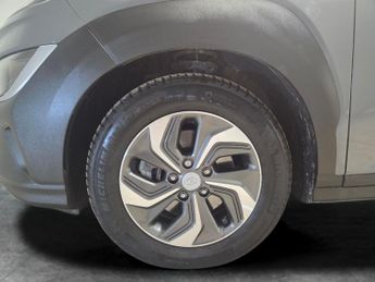 Hyundai Kona 1.6 h-GDi SE Connect DCT (141 ps) - CRUISE - CLIMATE CONTROL - P