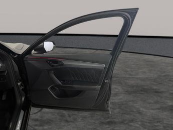Cupra Formentor 1.4 eHybrid 12.8kWh V2 Plug-in DSG (204 ps) - KEYLESS ENTRY - RE