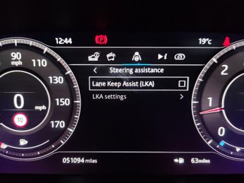 Jaguar F-PACE 2.0 D180 Chequered Flag AWD (180 ps) - ACTIVE LANE ASSIST - REVE