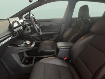 MG Mg4 64kWh Trophy Long Range (203 ps) - HEATED STEERING - BLIND SPOT 